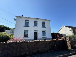 31, Llwyn Road, Ammanford SA18 1RD