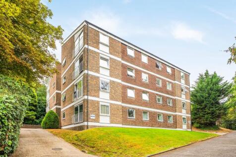 Cedar Court, Haslemere, GU27