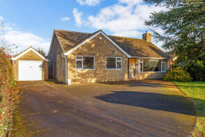 4, Hampton Grove, Cirencester GL7 5JN