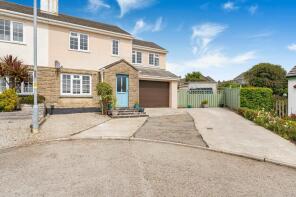 23, Trethannas Gardens, Camborne TR14 0LL