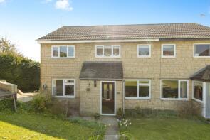 196, Stratton Heights, Cirencester GL7 2RN