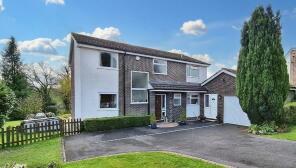 12, Southfield Drive, West Bradford BB7 4TU