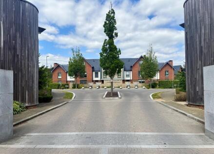Vickers Close, Longcross