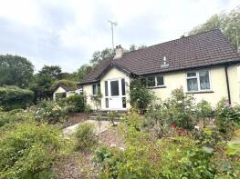 Leeside, Access To The Retreat Hospital, Bridge, St. Columb TR9 6BE