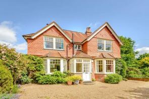 Knoll House, Pursers Lane, Guildford GU5 9SJ