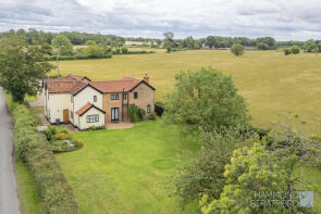 The Oaks, Cranes Road, Norwich NR14 8HB