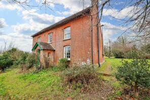 Green Cross House, Plumpton Lane, Lewes BN7 3AD