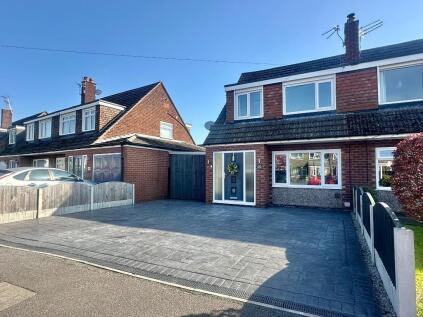 Penrhyn Crescent, Hazel Grove, Stockport, SK7 5ND
