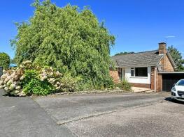 21, Rayners, Exeter EX6 7TP