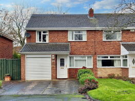 55, Riversdene, Middlesbrough TS9 5DD