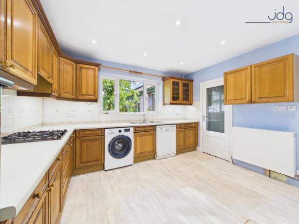 Spacious Kitchen