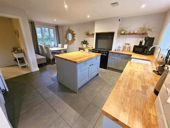 Kitchen-Diner.jpg