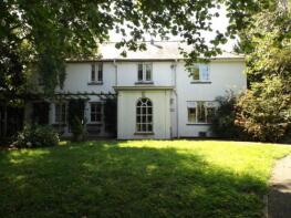 White Lodge, The Street, Dover CT15 7HA
