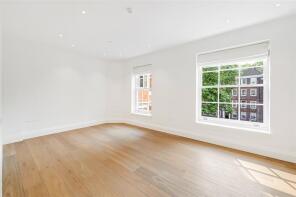 Apartment 8, 227-228, Strand, London WC2R 1BE
