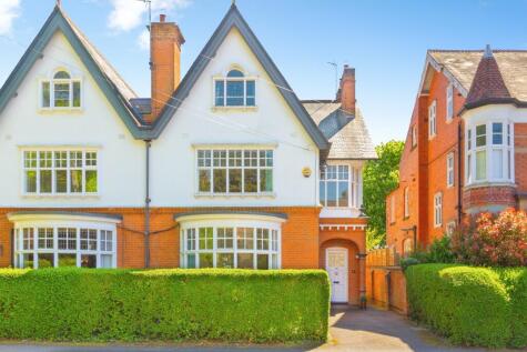Knighton Drive, Knighton, LE2