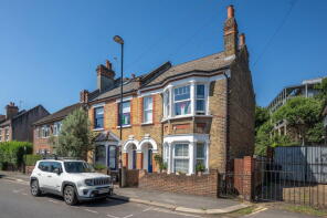38b, Wearside Road, Ladywell, London SE13 7UN