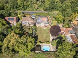 Berkham Ridge, Winchester Road, Newbury RG20 9DA