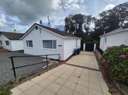 Triebschen, Fern Hill, Benllech, Tyn Y Gongl LL74 8UE