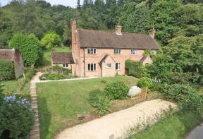 3, Crockers Wood Cottages, Wolvens Lane, Dorking RH5 6HE