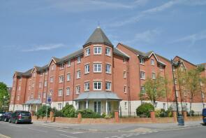 72, Holmbush Court, Queens Crescent, Southsea PO5 3HZ