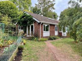 Lynwood, Ross Road Service Road, Ross-on-wye HR9 6EG