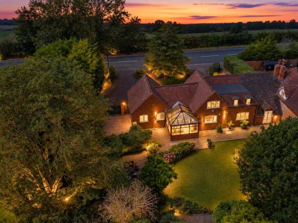 2303 Stratford Road_3 Twilight.jpg