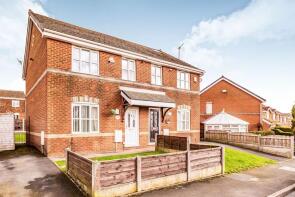 114, Hodge Clough Road, Oldham OL1 4PW