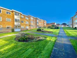 16, Simon Close, Nuneaton CV11 4JR
