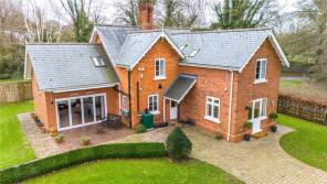 Crossways, Hatcliffe Road, Grimsby DN37 0RX