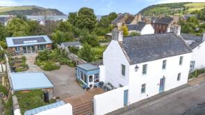 5 Mount Eagle, Bank Street, Cromarty IV11 8UY
