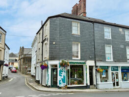8a, Market Street, Tavistock PL19 0DA