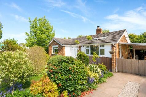 Madeley Road, Church Crookham, Fleet, Hampshire, GU52