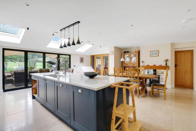Kitchen, Dining & Living Space