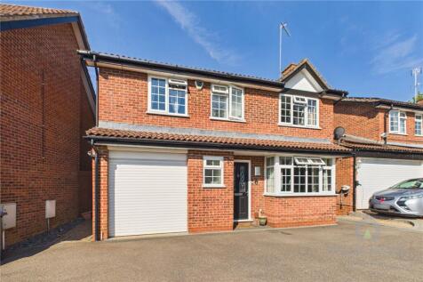 Knighton Close, Duston, Northampton, Northamptonshire, NN5