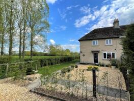 1, Bickhams, Foxham East C111 To Entrance Of Stockham Marsh Farm, Chippenham SN15 4NG