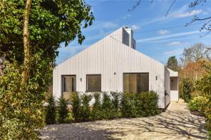 Moorings, Shipton Green Lane, Chichester PO20 7BZ