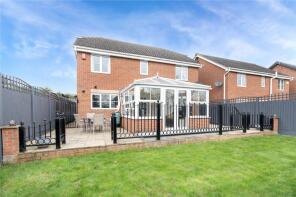 14, Eshton Rise, Bawtry, Doncaster DN10 6XN