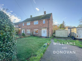 29, Cagefield Road, Stambridge SS4 2BE