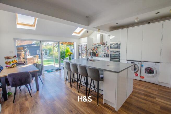 80 brandwood road - kitchen.jpg