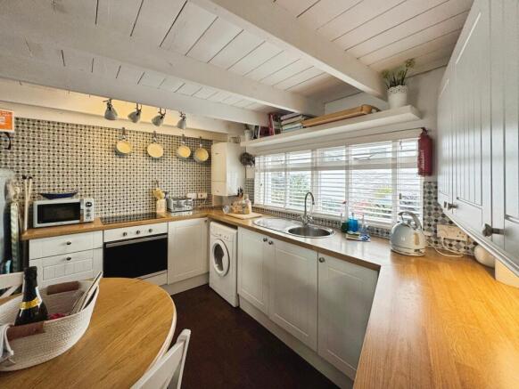 Kitche/Diner