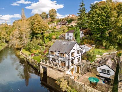 Riversedge, 18, Abbey Road, Knaresborough, North Yorkshire HG5 8HY