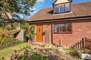 1, Chalet Cottages, Church Road, Bury St. Edmunds IP31 1AH