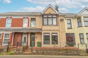 32 Ruradene, Victoria Road, Cwmfields, Pontypool NP4 5JU