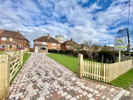 4, Martins Lane, Burton-on-trent DE13 8TE