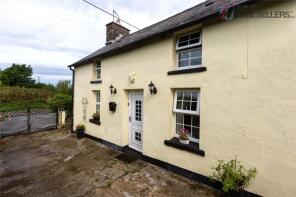 Tanybanc, A487t Plwmp Village, Llandysul SA44 6HJ