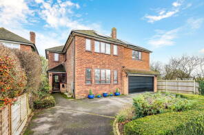 34, Orchard Way, Oxted RH8 9DJ