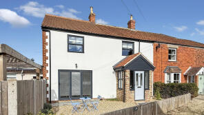 15, Clearwood, Westbury BA13 4BD