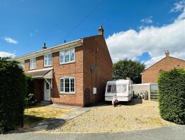 15, Marsh Lane Gardens, Kellington, Goole DN14 0PG