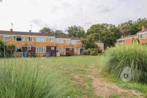 294, Pinewood Park, Farnborough GU14 9LH