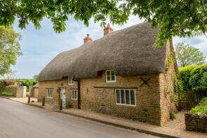 Little London, Main Street, Banbury OX15 5RG